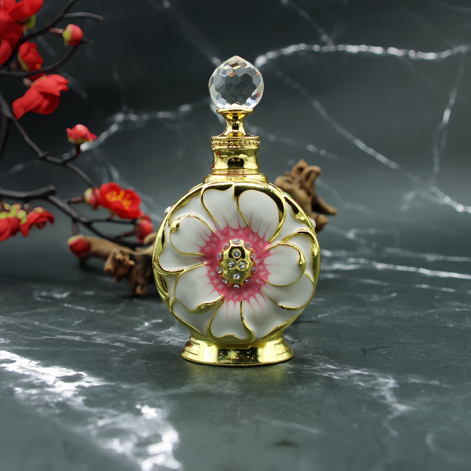 Fragrance Perfume In Dubai - Produits de luxe Swiss Arabian de
